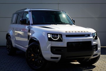 4.4P V8 635 PS AWD Auto 110 OCTA